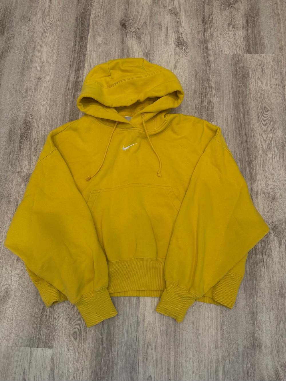 Nike Small Yellow Oversized Cropped Hoodie Embroidered - Picture 1 of 3